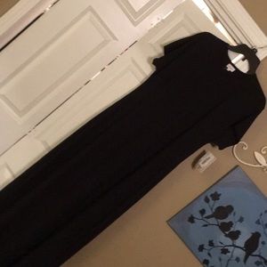 Medium LulaRoe ribbed solid Black Maria NWT